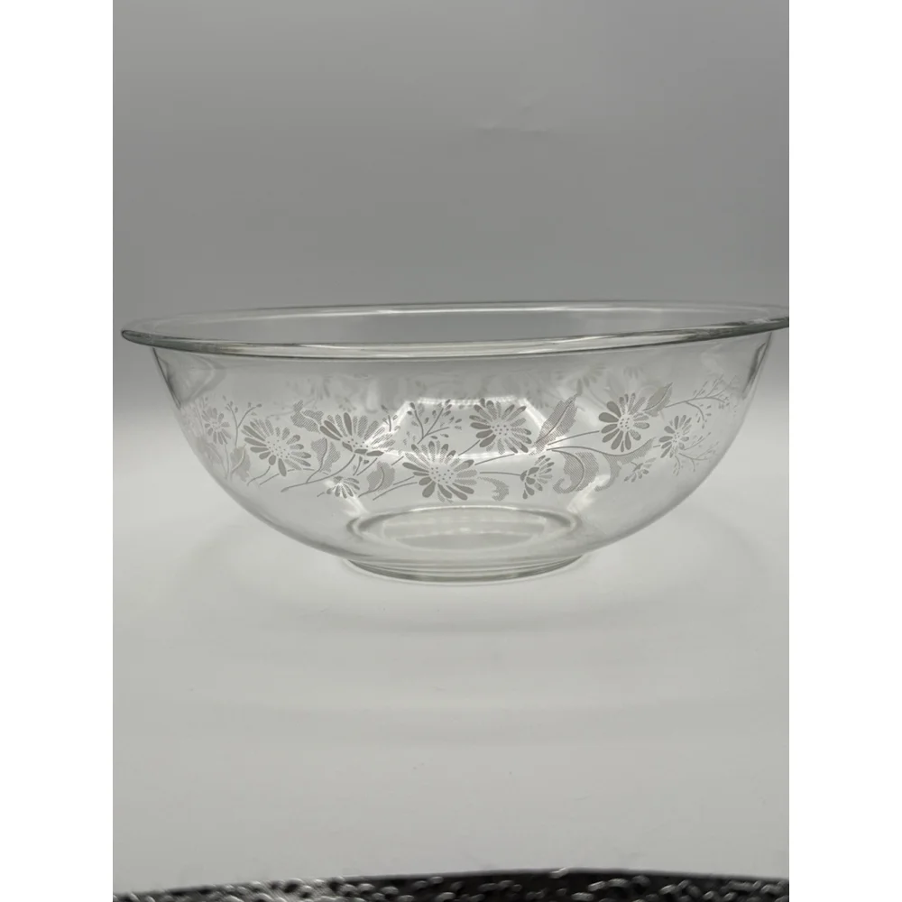 Vintage Pyrex 326 4L Colonial Mist Mixing Bowl Clear White Daisies 11 3/4” Large